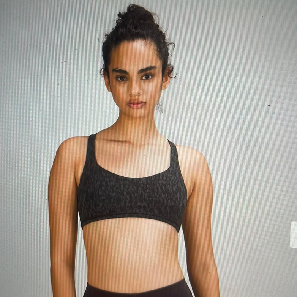 NWOT✨ Lululemon Free To Be - Wild Sports Bra Strappy - size 8